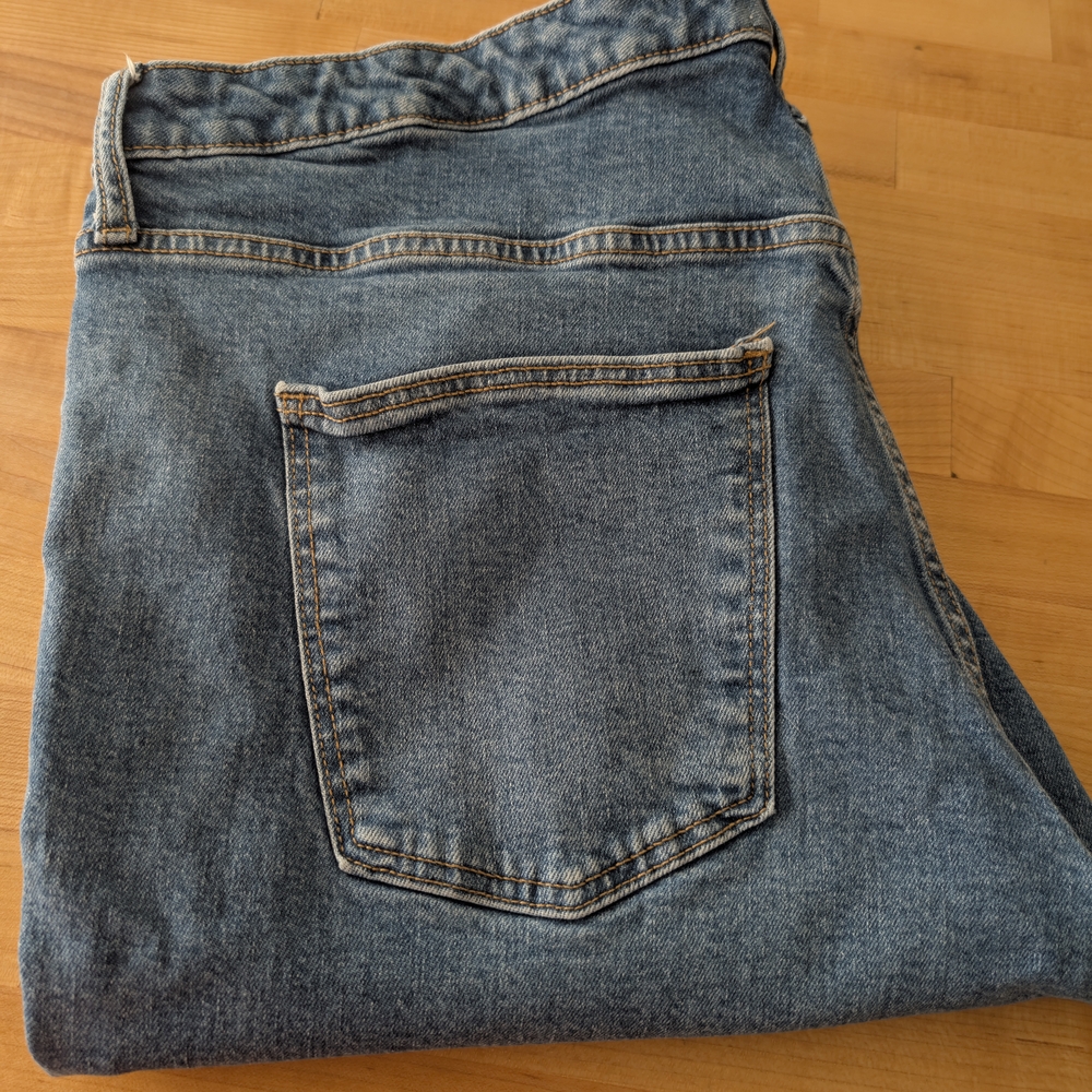 Universal Thread Light Blue Jeans